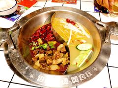 -喜悦小串丹东小黄牛海鲜烧烤大排档(民主广场店)