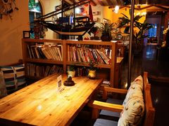 大堂-月亮眼花园餐厅书吧酒吧