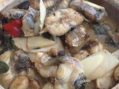 鳗鱼酸笋煲-大嶝岛景霞大排档