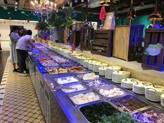 自助取餐区-阪尚皇·原切牛排·烤肉火锅自助(北京路店)