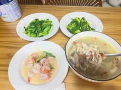 -悦芽照护月嫂+育儿嫂(杭州店)
