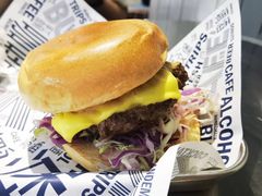 -TRIPS BURGER(大钟寺店)