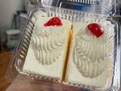 -红宝石·鲜奶小方·海派西点房(南丹店)