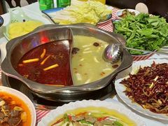 -二钳洞庭虾蟹·江湖菜(成都鹭岛店)