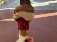 -VENCHI 闻绮(上海佛罗伦萨小镇店)