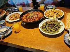 -95号酱骨·一块豆腐(展春园西路店)