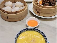 -香港百合居(LCM置汇旭辉广场店)
