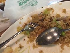 -玛格萝妮(汇智国际商业中心店)