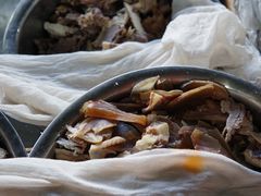 -朝伟清真铜瓢牛肉馆(三十年老·店)