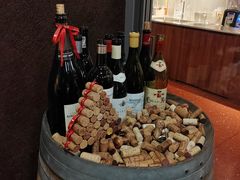 -肆海小川菜酒馆Wine Bistro (青年路店)