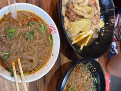 -万记麻辣烫国展总店