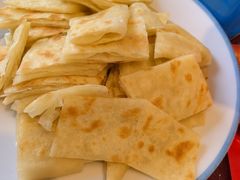 -鸿亨泰杂鱼馆(港馨家园店)