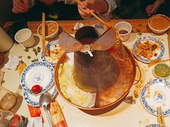 -东镇老火锅(长春路首店)