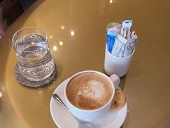 -广州中心皇冠假日酒店·汇点大堂吧