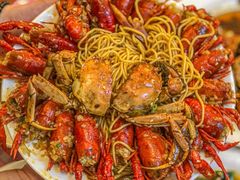 -捌贰虾蟹·江湖菜馆(江汉路店)