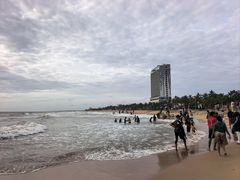 -尼甘布海滩