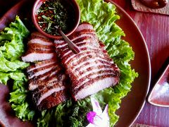 卡拉山火塘烧肉-花马天堂云南餐厅 Lost Heaven(外滩店)