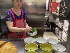 -周震馄饨