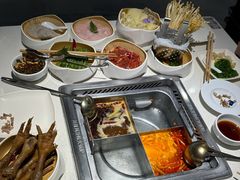 -海底捞火锅(玉桥商业广场店)