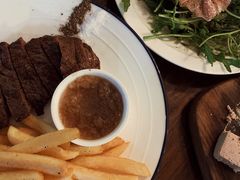 -羽深肉铺 Steak & Wine