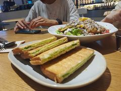 -HELLO 27 意面·沙拉·帕尼尼