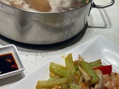 -肥仔文澳门猪骨煲(南京西路店)