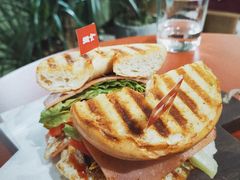 -Catch Bagel(芳草地店)