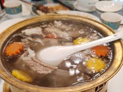 -汗腾格里·风味餐厅(新疆驻京办店)