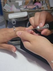 -爱空间美睫健康美甲