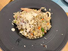 -杏荟旋转餐厅(广州爱群店)