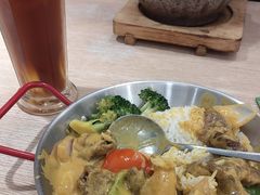 -佰搭果·广式茶餐厅(西华路店)