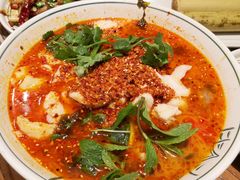 酸汤鱼-云海肴·汽锅鸡·云南菜(美罗城店)