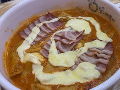 -火鸡爪东大门猎奇炒年糕
