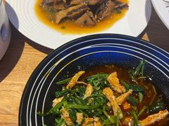 菠菜拌面筋-胖老汉椒麻鸡清真新疆菜(西御街店)