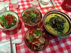 -辣小鲜·南昌大排档(船山路店)