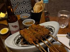 -三亚艾迪逊酒店·海滩烧烤 BARBACOA·现场乐队·浪漫晚餐·烧烤海鲜