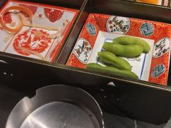 -山川小町·极番烧肉(新地假日广场店)