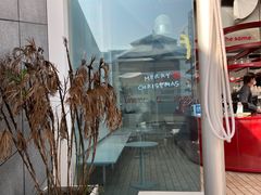 -UNI UNI(环亚凯瑟琳店)