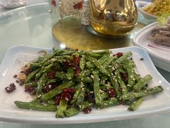 -马尔龙新疆饭店·清真(瑞景店)