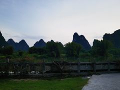 -广悦华阳朔河畔度假酒店(十里画廊遇龙河店)