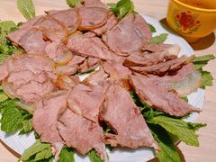 薄荷卷牛肉-缘生态云南菜·野生菌庭院餐厅(华侨城店)