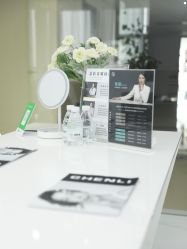 -臣丽纹眉品牌连锁