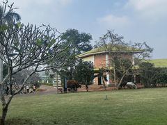 -侯臣咖啡文化村