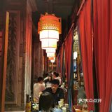 上下两层+露天,感觉堂子非常大