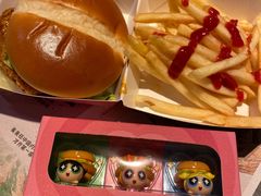 -麦当劳(金平路站店)