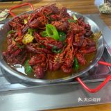 龙虾烧烤，美人佳肴