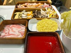 -菌小白火锅(时尚天河店)