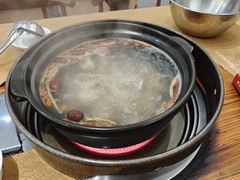 -濠轩阁特色生蚝火锅总店