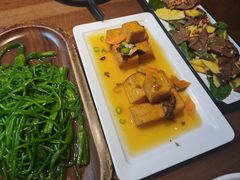-隔壁老王·家常云南菜(皇冠店)