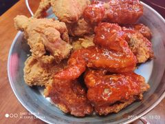 -BHC炸鸡(明洞总店)